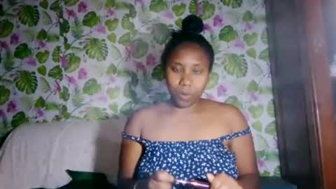 Snapshot of sanyah513 chatting on 06-14-26, 12:18 sanya online show from 06-14-26, 12:18
