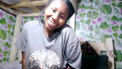 Snapshot of sanyah513 chatting on 06-19-26, 10:41 sanya online show from 06-19-26, 10:41