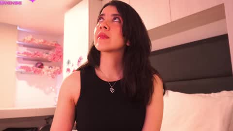 Snapshot of saory10 chatting on 03-10-25, 10:24 S A O R Y 3 online show from 03-10-25, 10:24