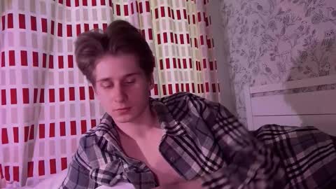 Snapshot of sapph1res chatting on 03-01-26, 06:04 sapph1res online show from 03-01-26, 06:04