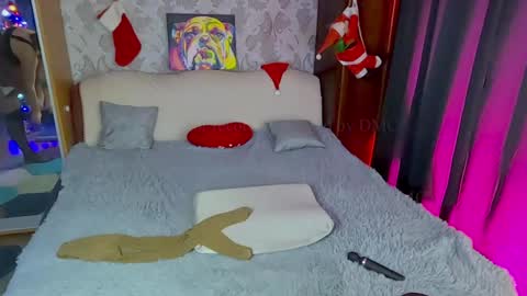 Snapshot of sara__foxy chatting on 12-09-24, 06:03 sara  foxy online show from 12-09-24, 06:03