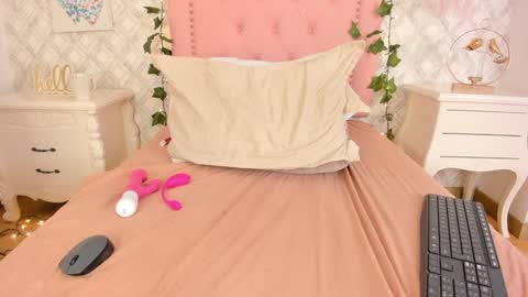 Sara online show from 01-24-25, 09:49