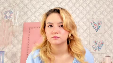 Sara online show from 02-09-25, 03:43