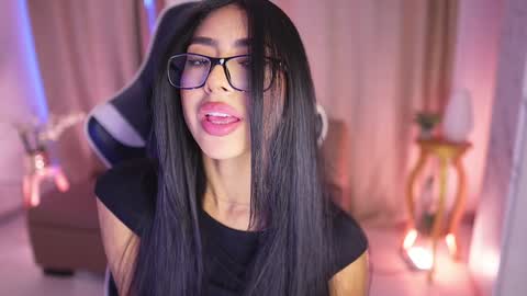 Sara  online show from 01-13-25, 03:47