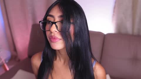 Sara  online show from 01-27-25, 03:50