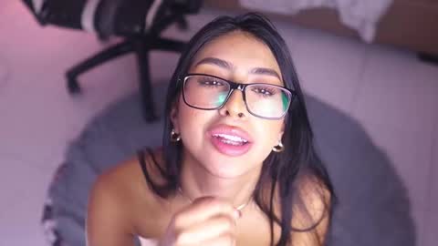 Sara  online show from 02-18-25, 03:54