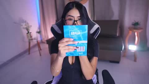 Sara  online show from 03-04-25, 12:55