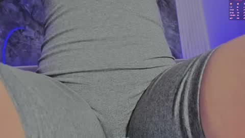 sara allenx online show from 02-12-25, 02:43