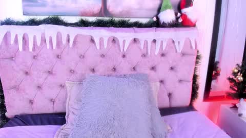 Snapshot of sara_ariass chatting on 12-27-24, 01:43 SARA ARIAS online show from 12-27-24, 01:43