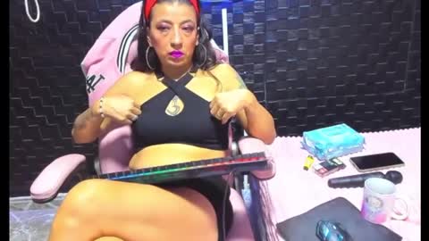 no limits sarah online show from 02-18-25, 11:41