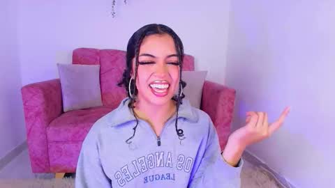 Sara Jhonson  online show from 10-04-25, 11:36