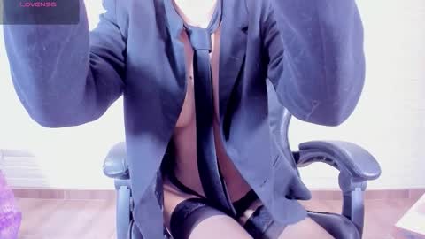 Sara Love online show from 02-17-26, 03:25