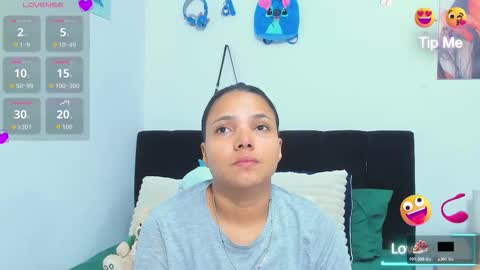 Sara Mendez online show from 12-14-25, 02:06