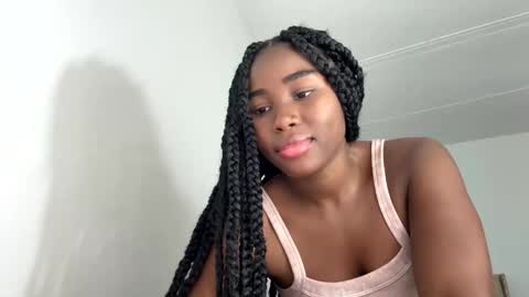 Sara online show from 11-20-25, 07:13