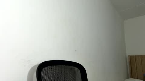 Sara online show from 11-26-25, 12:17