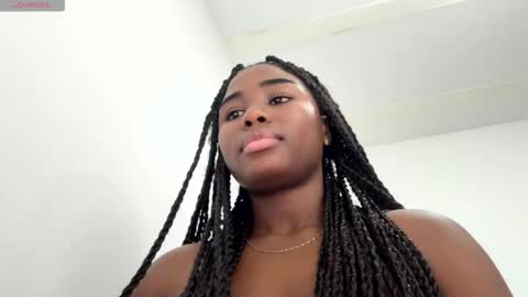 Sara online show from 02-17-26, 05:37