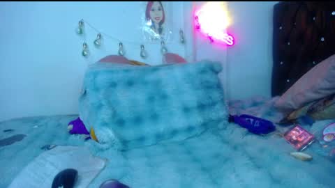 Sara Parker online show from 03-30-26, 03:40