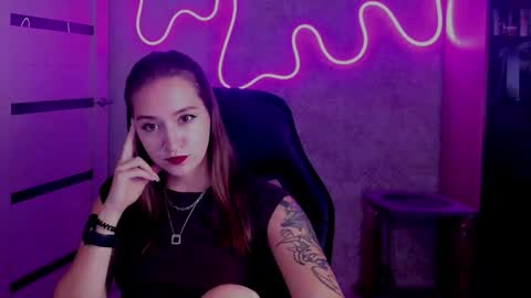 Sara online show from 09-28-25, 06:57