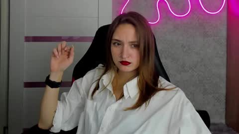 Sara online show from 10-13-25, 08:09