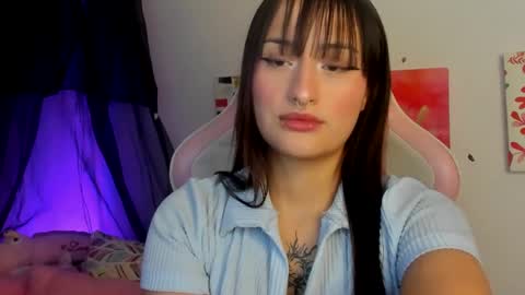 Sarah Ramirez online show from 12-29-24, 03:54