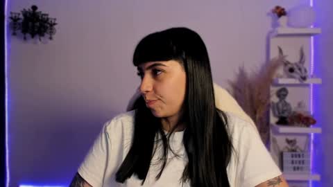 Sara online show from 12-30-24, 12:11