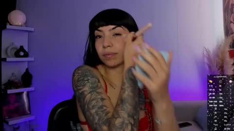 Sara online show from 09-16-25, 04:52