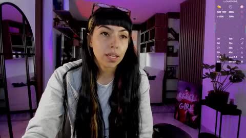 Snapshot of saraadesire chatting on 02-16-26, 07:32 Sara online show from 02-16-26, 07:32