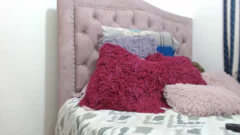 Sara online show from 10-16-25, 07:37