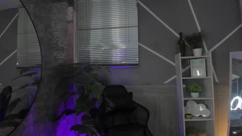 Snapshot of saraandsofi02 chatting on 01-26-25, 12:22 sofia gomez420 online show from 01-26-25, 12:22