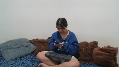 sara and thomas online show from 10-05-25, 01:37