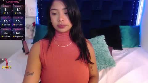 SARAHGIL online show from 03-08-25, 11:49