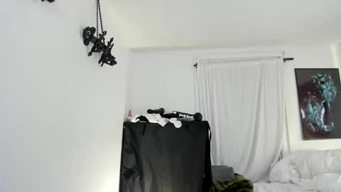 Sara Desire online show from 01-02-25, 01:38