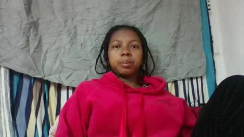 Snapshot of sarah146341 chatting on 08-05-26, 04:37 sarah146341 online show from 08-05-26, 04:37