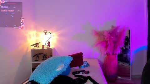 Sarah Valkiria  IG  Sar lanister online show from 02-07-25, 11:34