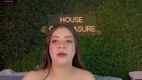 Sarah Bonneth online show from 03-18-26, 10:51