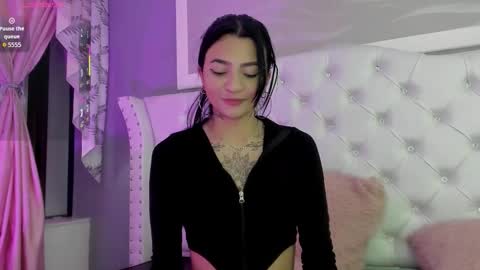 Sarah online show from 11-16-25, 04:18