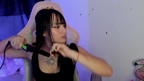 Sarah Ramirez online show from 01-09-25, 04:30