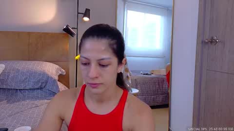 sarah_rayy online show from 09-25-25, 08:01