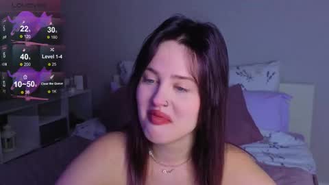 Sarah online show from 11-22-25, 11:37