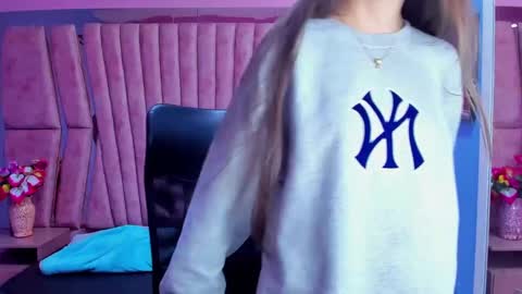 Sarah online show from 12-06-24, 03:55