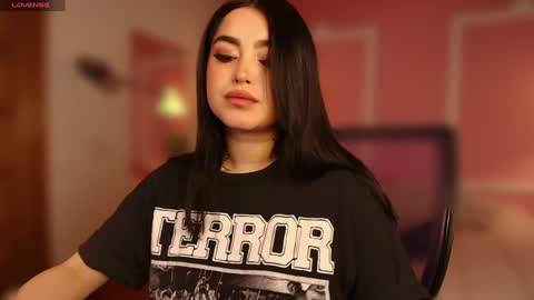   online show from 02-01-25, 03:41