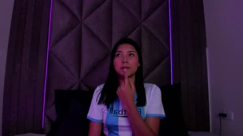 Sarah Evans online show from 01-15-25, 07:34