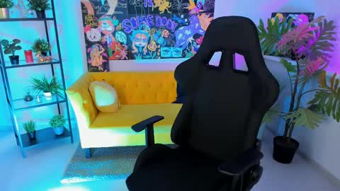 Divine Sarah NONUDE model online show from 03-06-25, 02:51