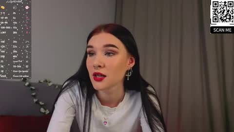 Sarah  online show from 09-28-25, 10:15