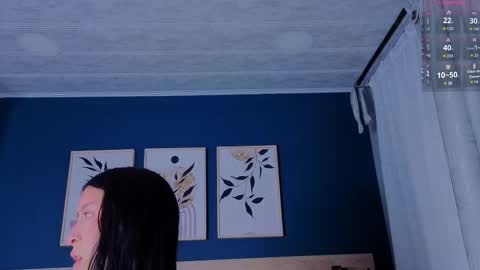 Snapshot of sarahmiler_ chatting on 09-16-25, 11:44 Sarah online show from 09-16-25, 11:44