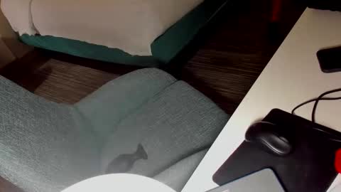 Snapshot of saraho05 chatting on 12-13-24, 07:47 Sarah online show from 12-13-24, 07:47