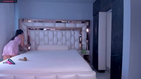 Sarah online show from 01-10-25, 04:30