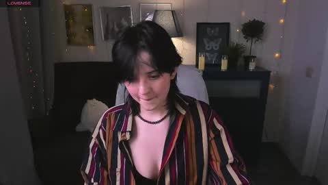 Sarah online show from 03-11-26, 04:13