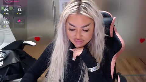 Sarah online show from 10-03-25, 07:38