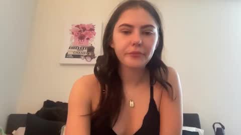 SarahxOliver online show from 12-31-24, 03:42